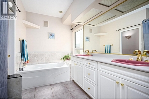 305 Country Estate Place - Photo 21