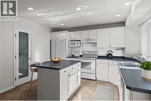 1188 Houghton Road Unit# 104 - Photo 10