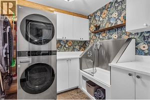 5738 Goudie Road - Photo 38