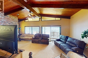 2545 6 Highway - Photo 13