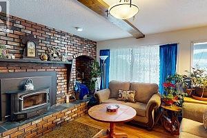 2545 6 Highway - Photo 29