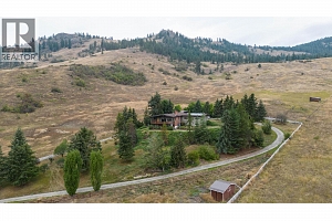 2545 6 Highway - Photo 3