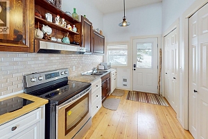 2545 6 Highway - Photo 44