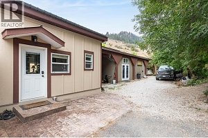 2545 6 Highway - Photo 64