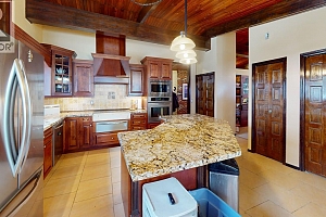 2545 6 Highway - Photo 8