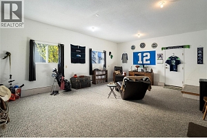 3035 HAYDEN Drive - Photo 2