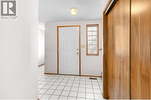 320 Moubray Road - Photo 2