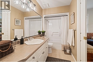 4222 Gallaghers Crescent - Photo 32