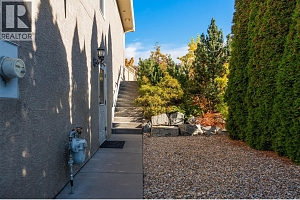 6785 Foothills Drive - Photo 6