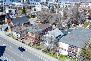 730 Bernard Avenue - Photo 40