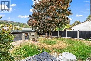 3616 Granada Crescent - Photo 14