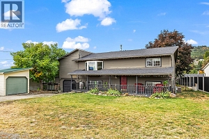 3616 Granada Crescent - Photo 2