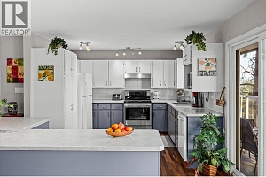 5821 Atkinson Crescent - Photo 4