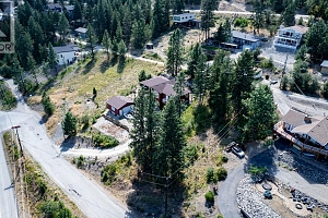 10490 PINECREST Road - Photo 17