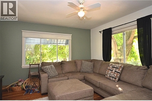 2203 45 Avenue - Photo 10