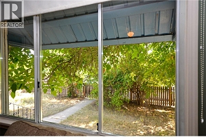 2203 45 Avenue - Photo 14