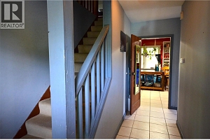 2203 45 Avenue - Photo 3