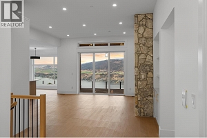 8920 Tavistock Road - Photo 14