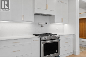 8920 Tavistock Road - Photo 22