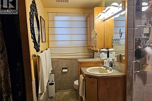 599 Clifton Road S - Photo 10