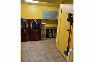 599 Clifton Road S - Photo 23