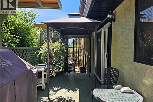 599 Clifton Road S - Photo 27