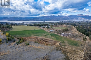 4121 Casorso Road - Photo 5