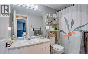 1041 Middleton Way Unit# 105 - Photo 11