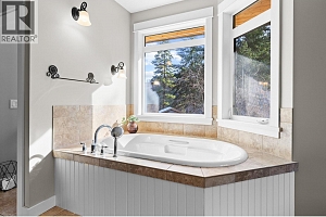 4802 Trepanier Road - Photo 34