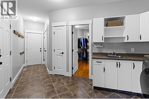 4802 Trepanier Road - Photo 38