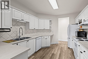 1940 Richter Street Unit# 203 - Photo 4