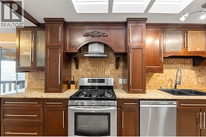 2005 Boucherie Road Unit# 98 - Photo 10