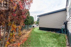 2005 Boucherie Road Unit# 98 - Photo 29