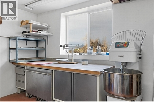 1277 Mountain View Road - Photo 28