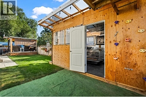 1319 Belaire Avenue - Photo 23