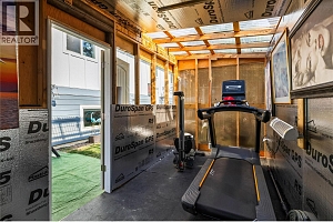 1319 Belaire Avenue - Photo 24