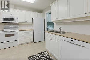 303 Whitman Road Unit# 108 - Photo 10