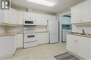 303 Whitman Road Unit# 108 - Photo 9