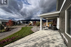 935 9th Avenue - Photo 28