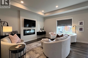 935 9th Avenue - Photo 4