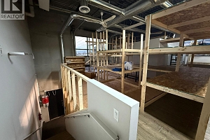 140 Commercial Drive Unit# 111 - Photo 5