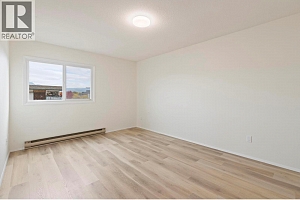 555 Rowcliffe Avenue Unit# 403 - Photo 14