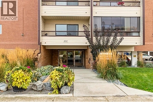 555 Rowcliffe Avenue Unit# 403 - Photo 2