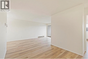 555 Rowcliffe Avenue Unit# 403 - Photo 20