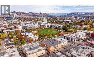 555 Rowcliffe Avenue Unit# 403 - Photo 4