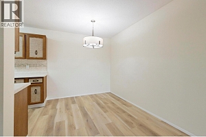 555 Rowcliffe Avenue Unit# 403 - Photo 9