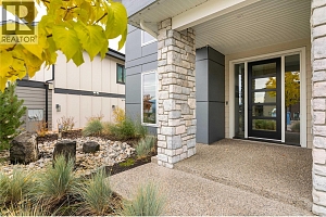 1131 Collinson Court - Photo 2