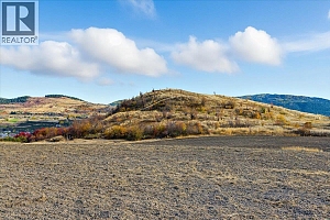 6924 / 6926 Old Kamloops Road - Photo 38