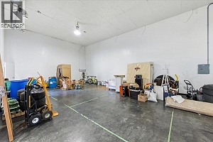 6924 / 6926 Old Kamloops Road - Photo 9