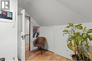 784 Lawrence Avenue - Photo 36